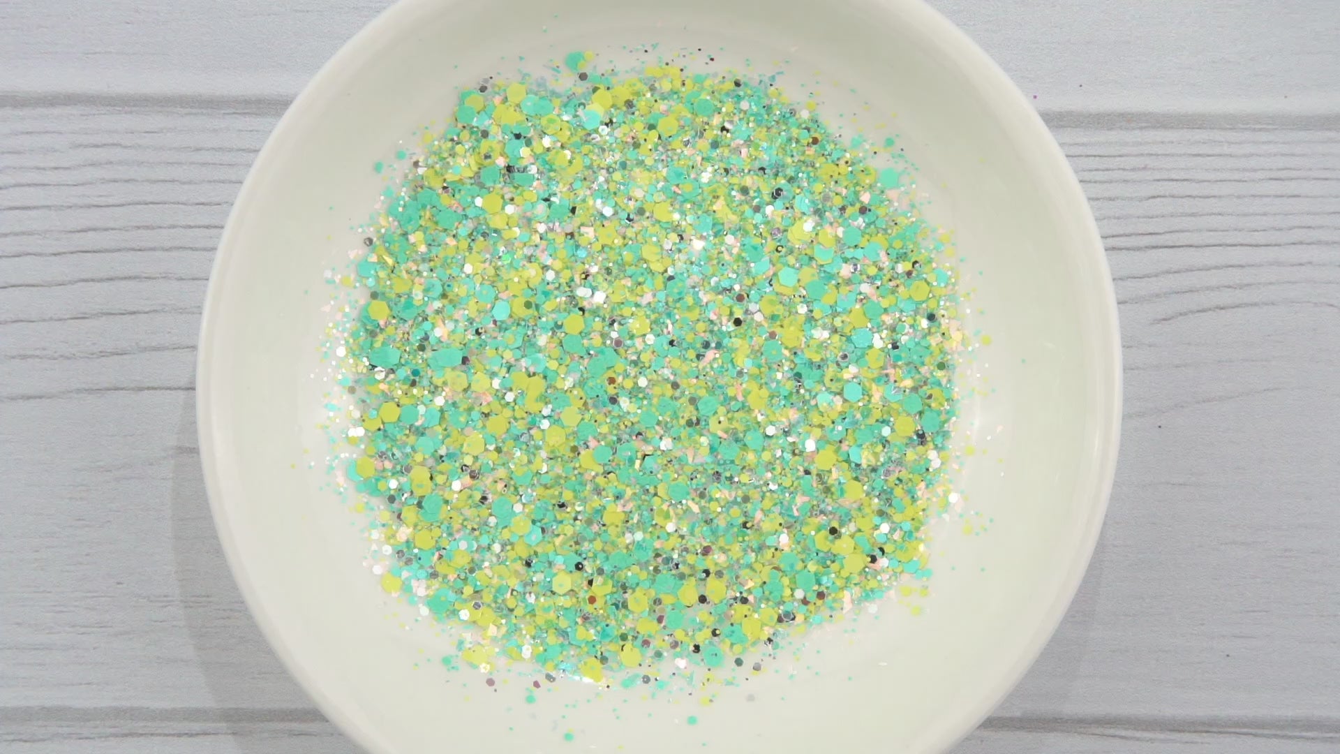 Chunky Glitter Rainbow Iridescent - Lime Lagoon Fusion. DIY Craft Warehouse