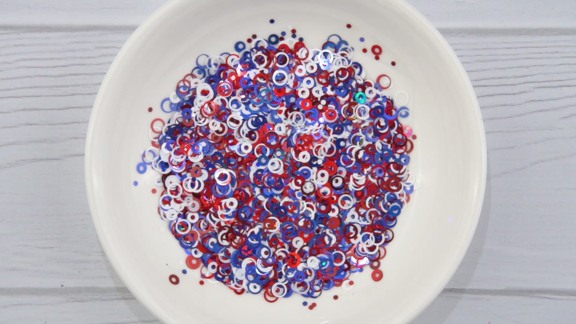 Shaped Glitter Americana - Circles. DIY Craft Warehouse